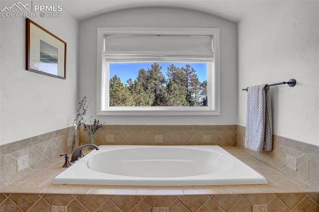 10770 Huntsman Road Colorado Springs, CO 80908 - Photo 30 of 34