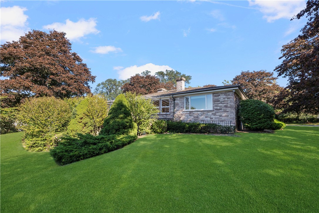 1173 Main Road Tiverton, RI 02878 - Photo 30 of 40 side yard