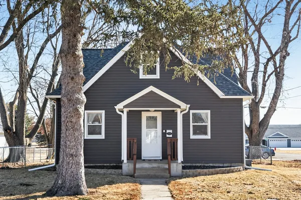 $165,000 | 1011 South 3rd Street, Oregon, IL 61061