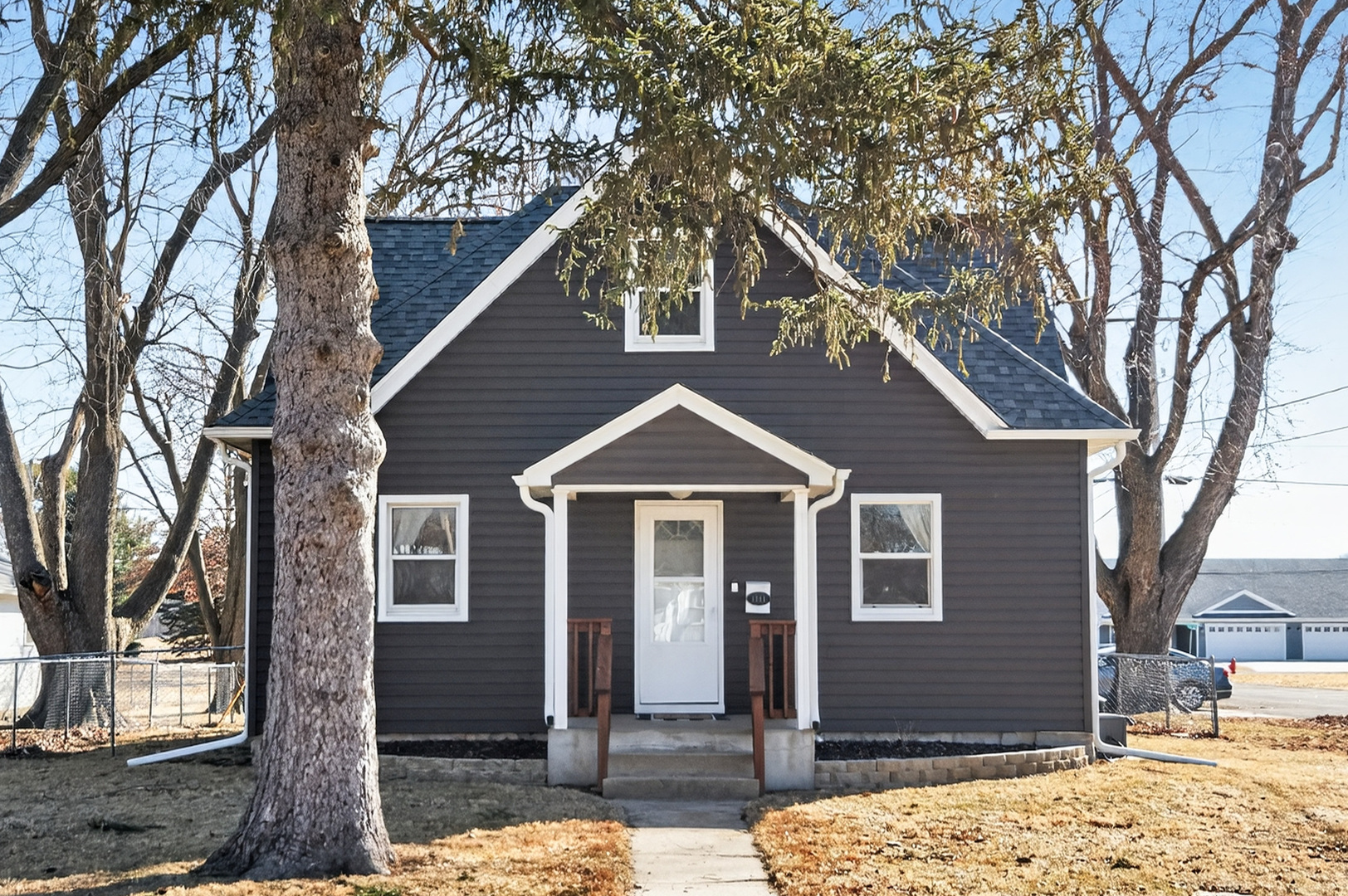 1011 South 3rd Street Oregon, IL 61061 - Photo 2 of 35