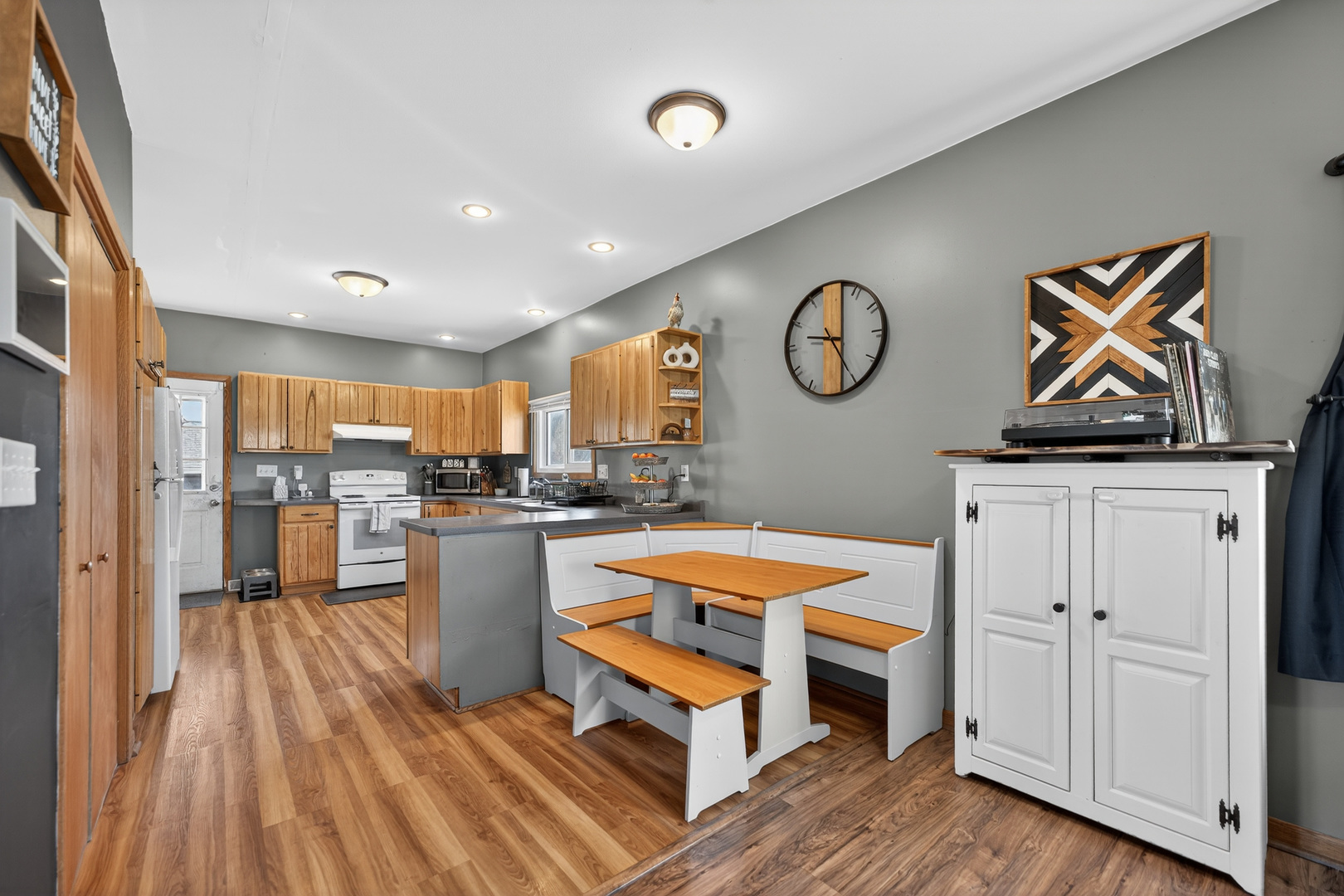 1011 South 3rd Street Oregon, IL 61061 - Photo 6 of 35