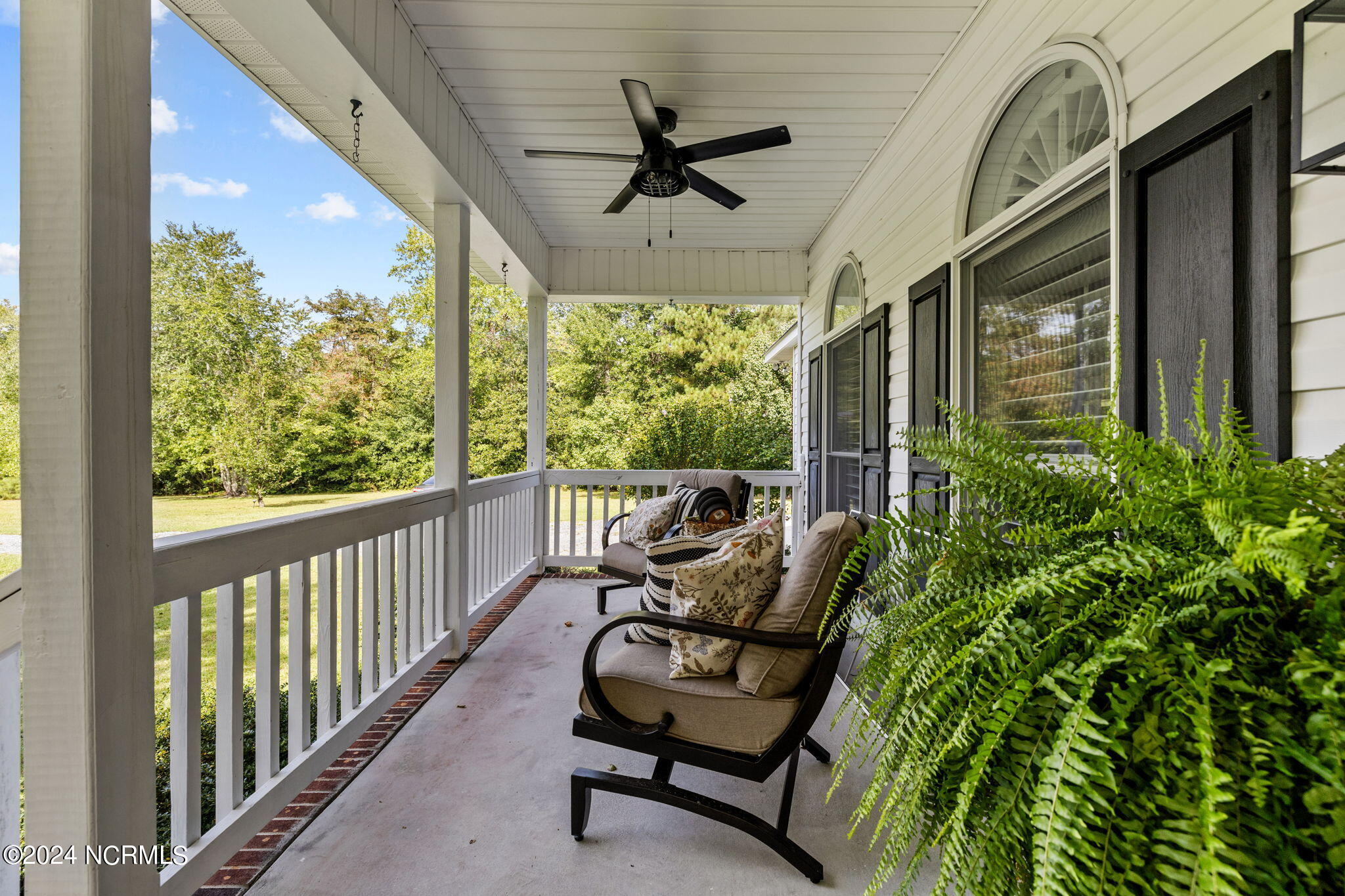 573 Boyd Lake Road Hamlet, NC 28345 - Photo 6 of 67 5-web-or-mls-6S5A5598