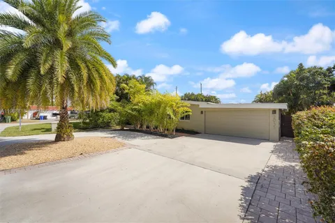 $890,000 | 2935 Northeast 21st Terrace, Fort Lauderdale, FL 33306
