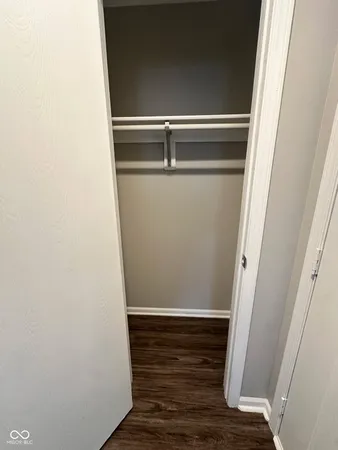 $1,275 | 88 Keran Manor Court, Unit C, Greenwood, IN 46142