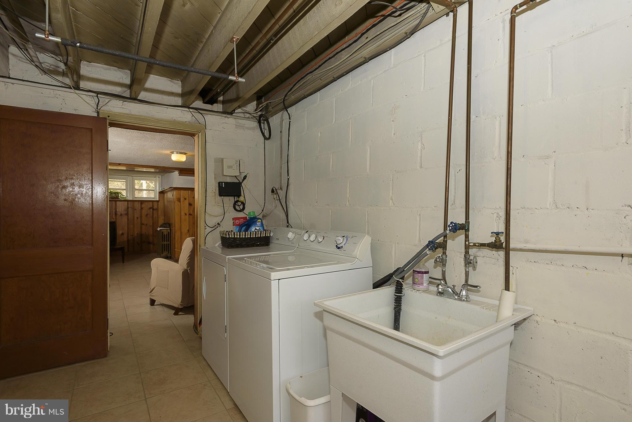 435 Overbrook Road Catonsville, MD 21228 - Photo 26 of 30 Utility Room