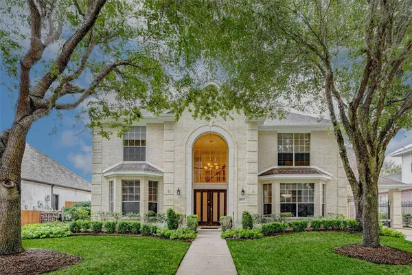 $749,990 | 2023 Foreland Drive, Houston, TX 77077