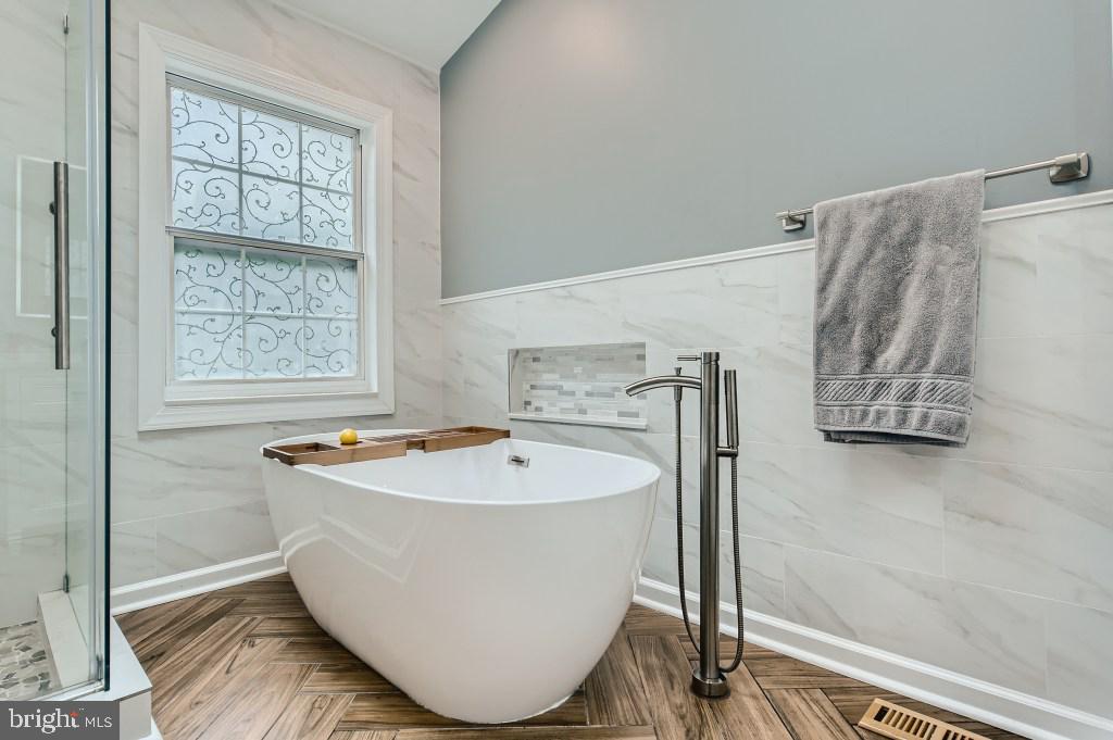 5217 Red Hill Way Rosedale, MD 21237 - Photo 16 of 28 Renovated Primary Bathroom soaking tub