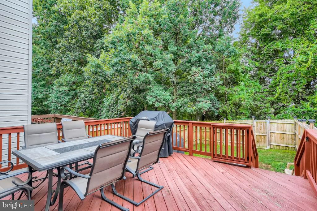 5217 Red Hill Way Rosedale, MD 21237 - Photo 5 of 28 Deck