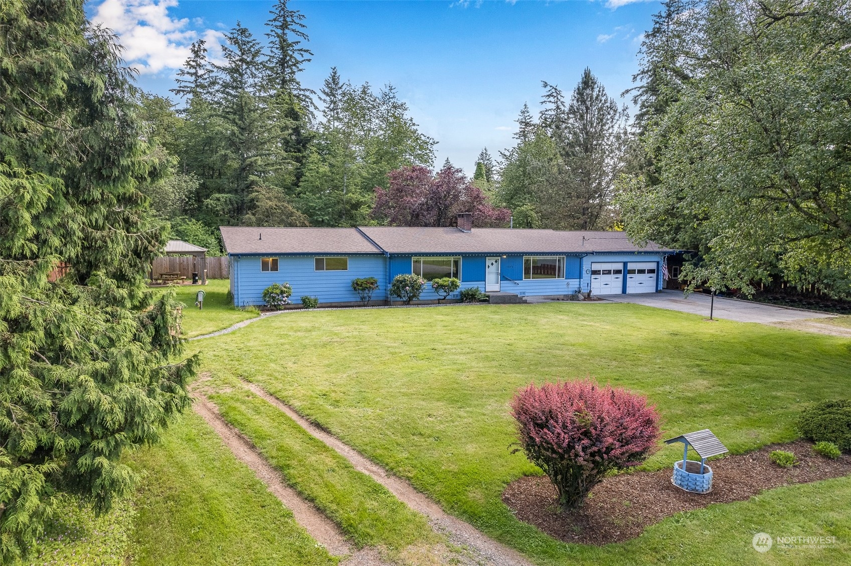 1275 West Axton Road Ferndale, WA 98248 - Photo 29 of 30 a view of a house with swimming pool
