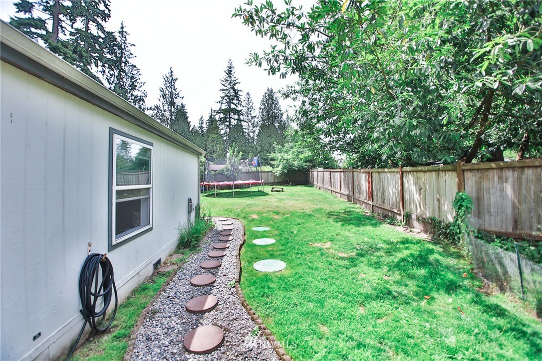 9 156th Place Southwest Bothell, WA 98012 - Photo 17 of 18