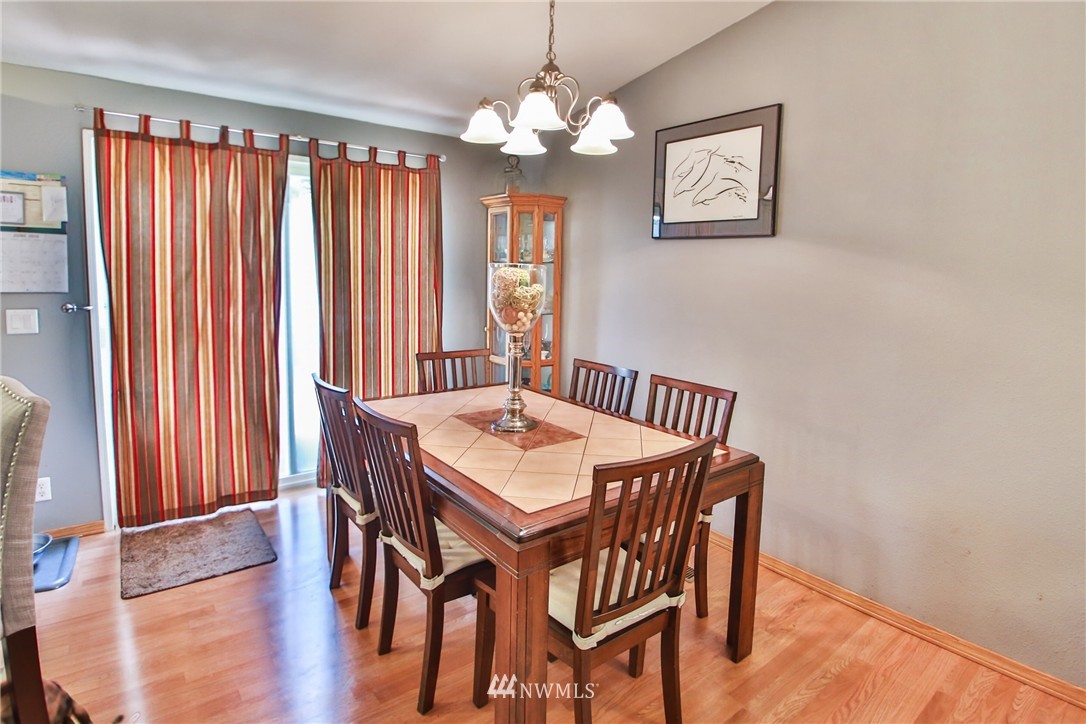 9 156th Place Southwest Bothell, WA 98012 - Photo 5 of 18