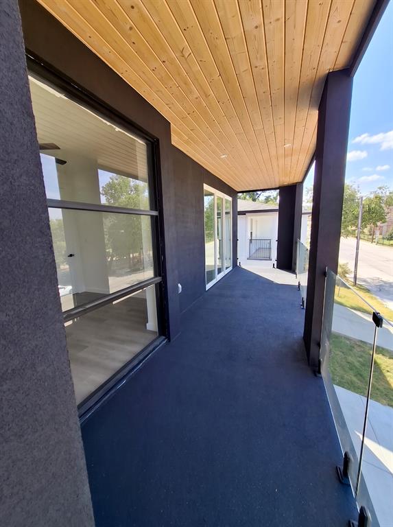 438 Bonnie View Road Dallas, TX 75203 - Photo 31 of 32 Gallery Image 31