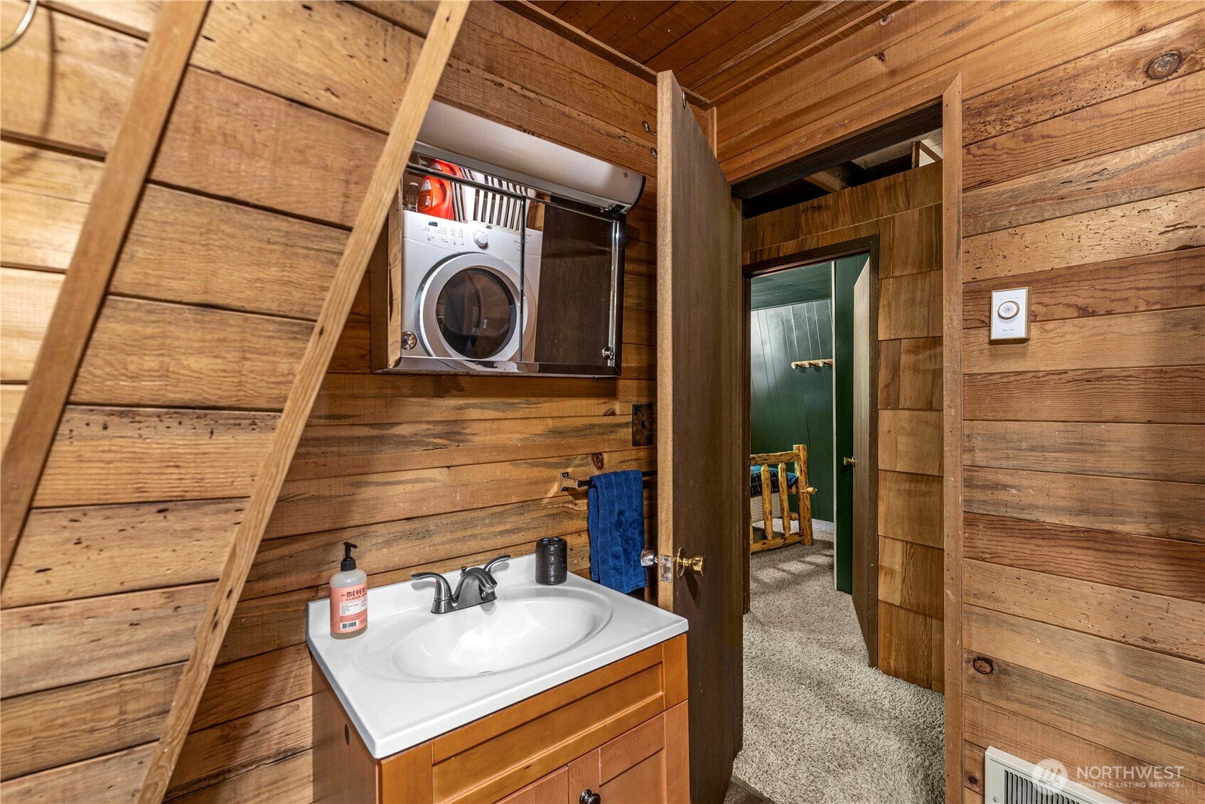20 Deer Point Lane Ronald, WA 98940 - Photo 16 of 28 a bathroom with a sink a toilet and shower