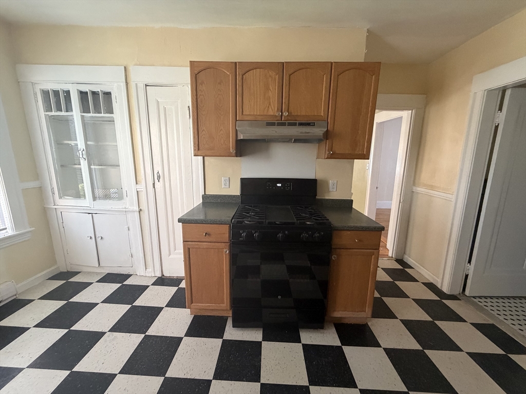 93 Brantwood Road, Unit 1 Worcester, MA 01602 - Photo 6 of 24 Gallery Image 6