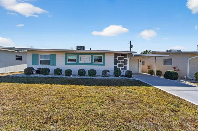 $250,000 | 1512 Chevy Chase Drive, Sun City Center, FL 33573