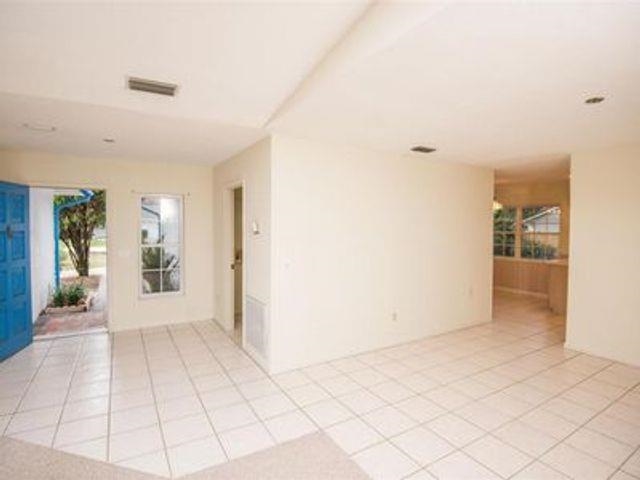 243 Lobelia Road St. Augustine, FL 32086 - Photo 8 of 21