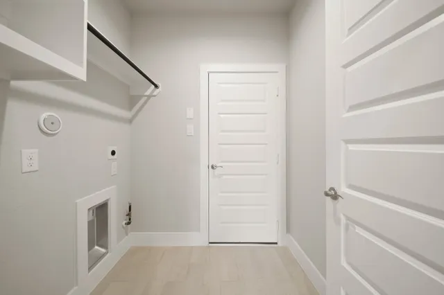 a view of walk in closet