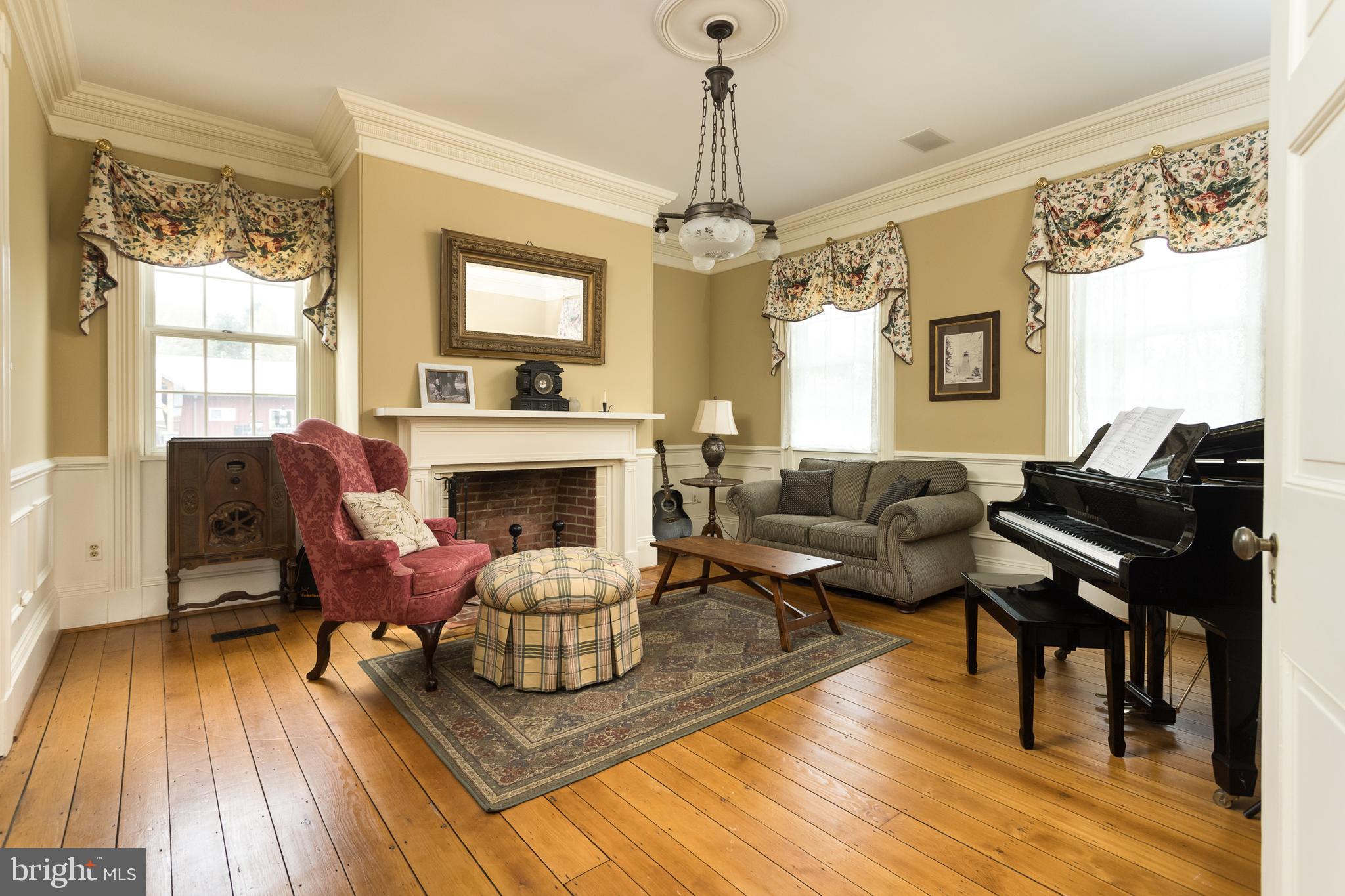 3401 Old Level Road Churchville, MD 21028 - Photo 17 of 121 Living Room