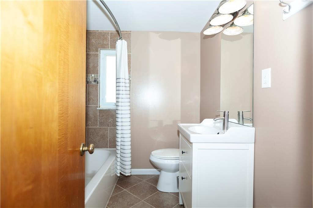 1867 Warriors Road Pittsburgh, PA 15205 - Photo 18 of 24 Gallery Image 18