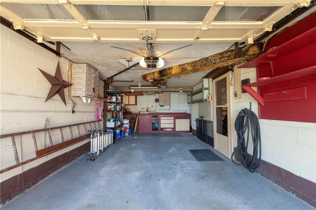 1867 Warriors Road Pittsburgh, PA 15205 - Photo 20 of 24 Gallery Image 20