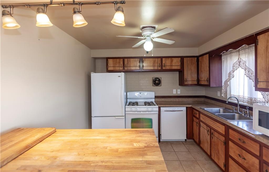 1867 Warriors Road Pittsburgh, PA 15205 - Photo 7 of 24 Gallery Image 7