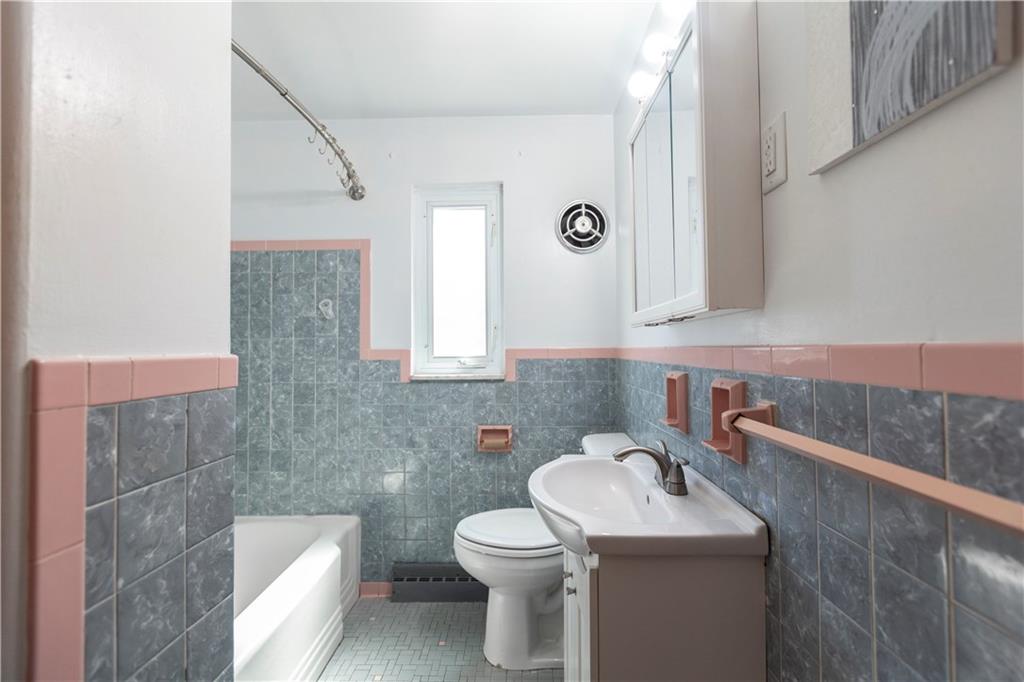 1867 Warriors Road Pittsburgh, PA 15205 - Photo 10 of 24 Gallery Image 10