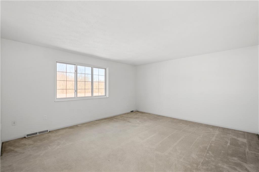 204 Timber Lane Sewickley, PA 15143 - Photo 20 of 25 an empty room with a window