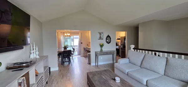 $405,000 | 1367 Dixon Parkway, Chesterton, IN 46304