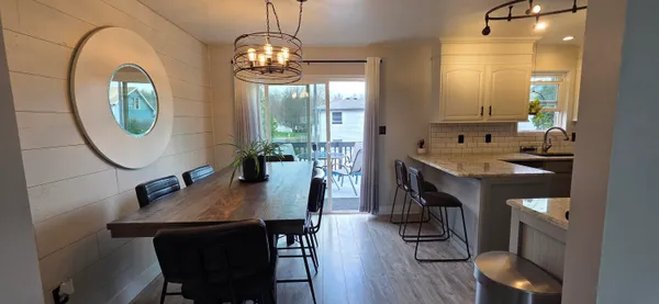 $405,000 | 1367 Dixon Parkway, Chesterton, IN 46304