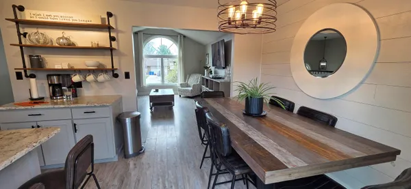 $405,000 | 1367 Dixon Parkway, Chesterton, IN 46304