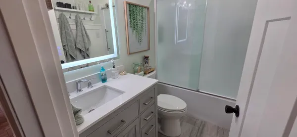 $405,000 | 1367 Dixon Parkway, Chesterton, IN 46304