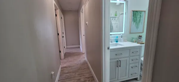 $405,000 | 1367 Dixon Parkway, Chesterton, IN 46304