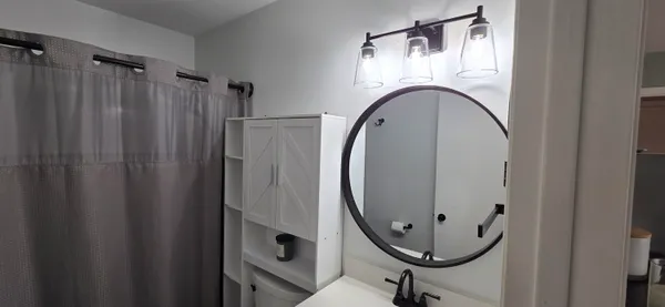 $405,000 | 1367 Dixon Parkway, Chesterton, IN 46304