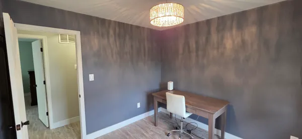 $405,000 | 1367 Dixon Parkway, Chesterton, IN 46304