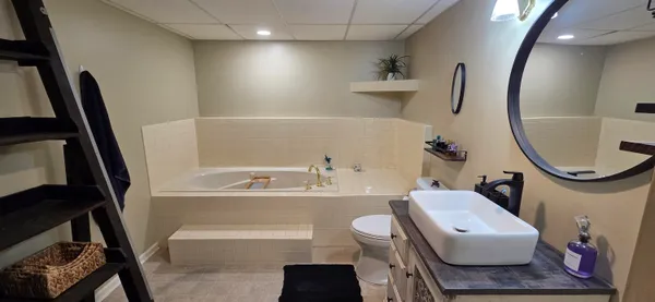 $405,000 | 1367 Dixon Parkway, Chesterton, IN 46304