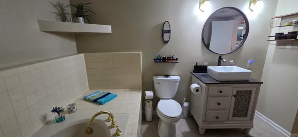 $405,000 | 1367 Dixon Parkway, Chesterton, IN 46304