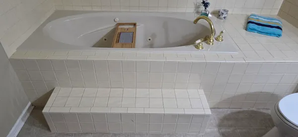 $405,000 | 1367 Dixon Parkway, Chesterton, IN 46304