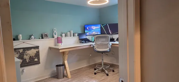 $405,000 | 1367 Dixon Parkway, Chesterton, IN 46304