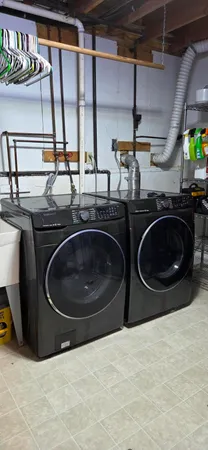 $405,000 | 1367 Dixon Parkway, Chesterton, IN 46304