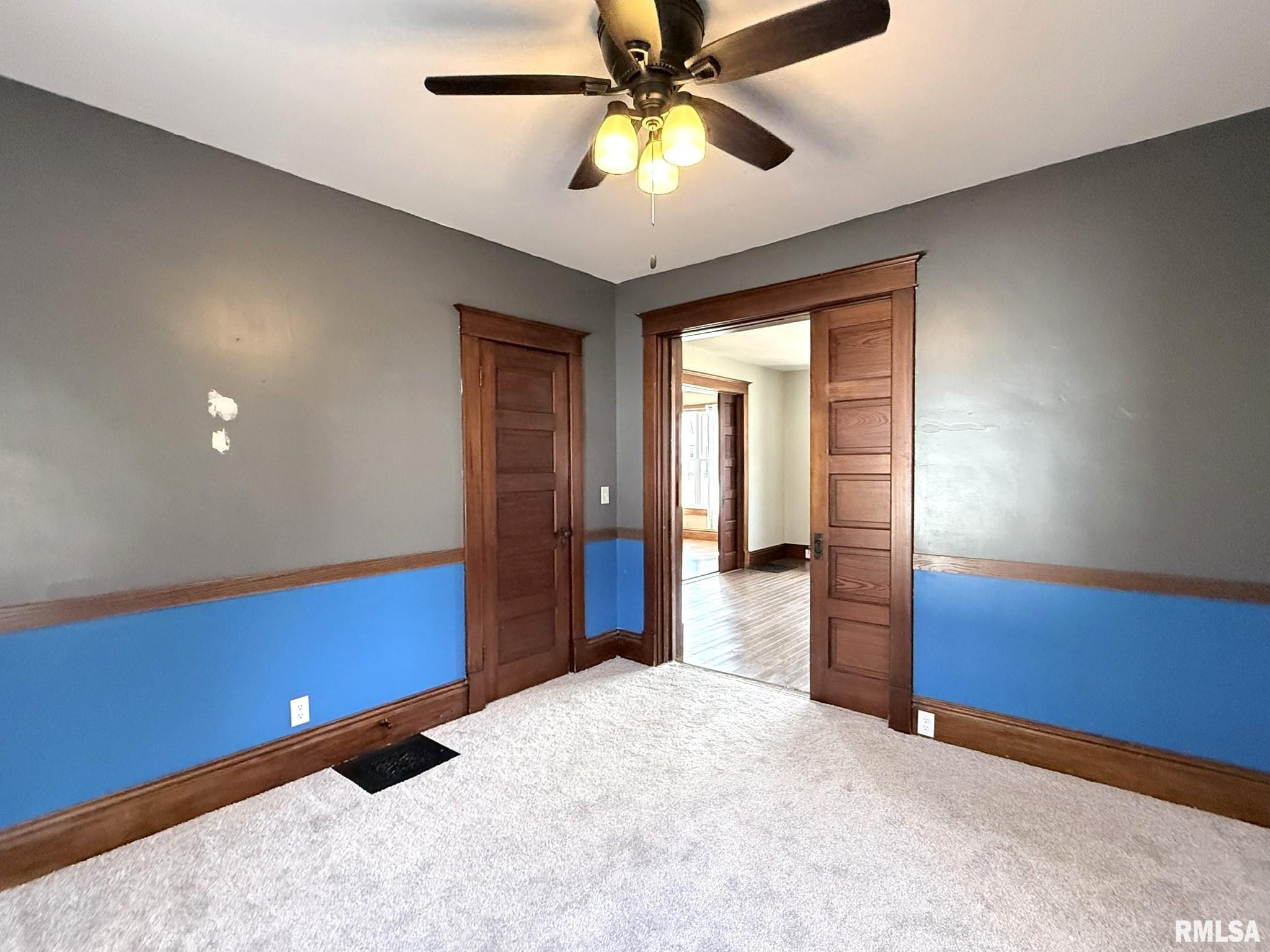 109 East West Street Oneida, IL 61467 - Photo 35 of 69