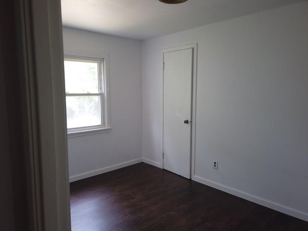 55 Fredette Street Springfield, MA 01109 - Photo 7 of 20 Gallery Image 7