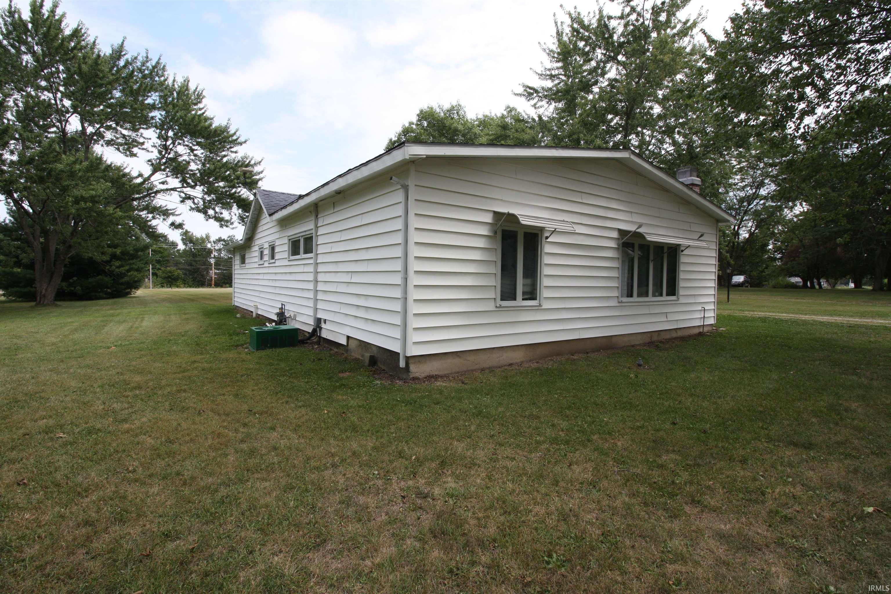 6911 Maplecrest Road Fort Wayne, IN 46835 - Photo 18 of 22 Gallery Image 18