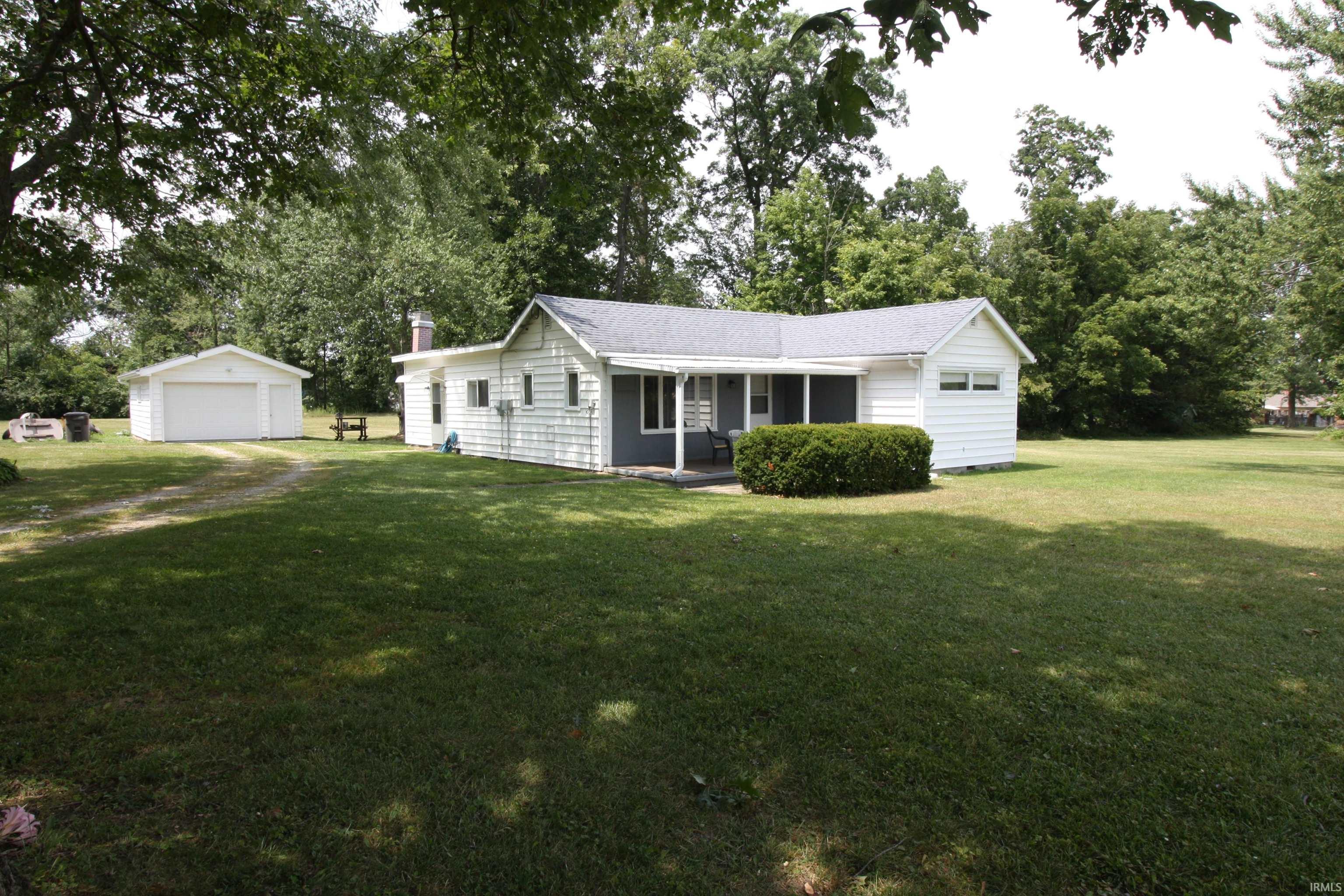 6911 Maplecrest Road Fort Wayne, IN 46835 - Photo 2 of 22 Gallery Image 2
