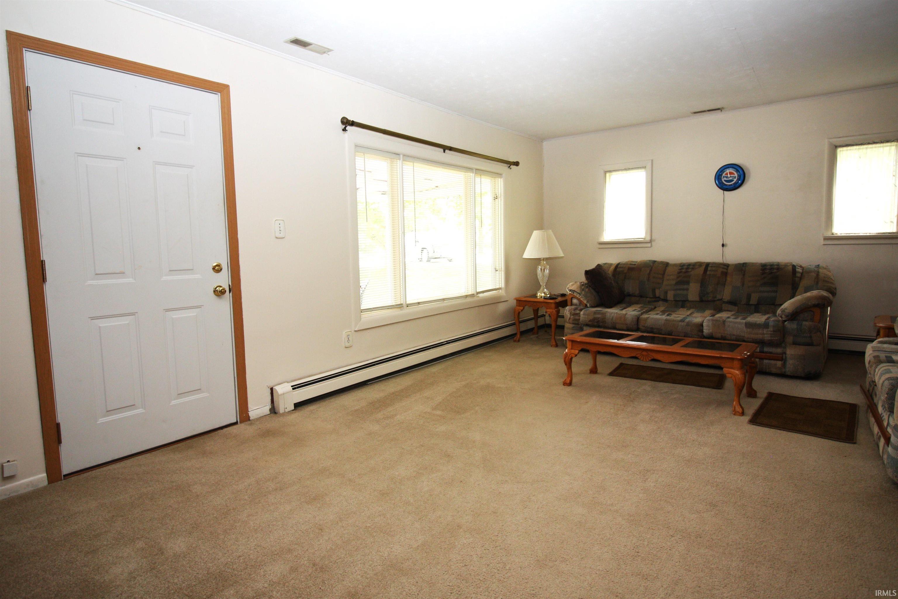 6911 Maplecrest Road Fort Wayne, IN 46835 - Photo 5 of 22 Gallery Image 5