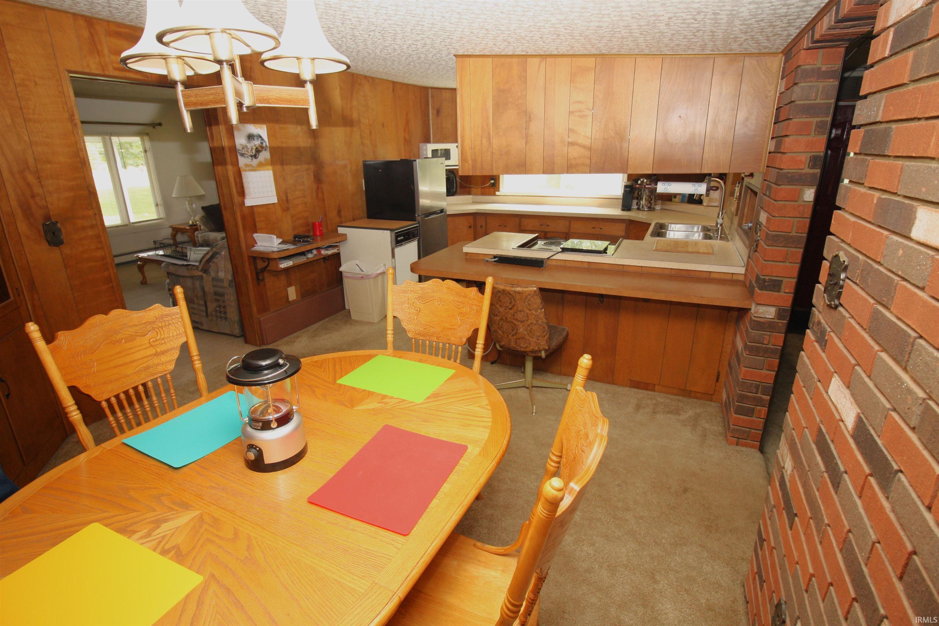 6911 Maplecrest Road Fort Wayne, IN 46835 - Photo 9 of 22 Gallery Image 9