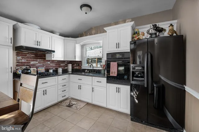 $345,000 | 230 Marion Avenue, Westville, NJ 08093