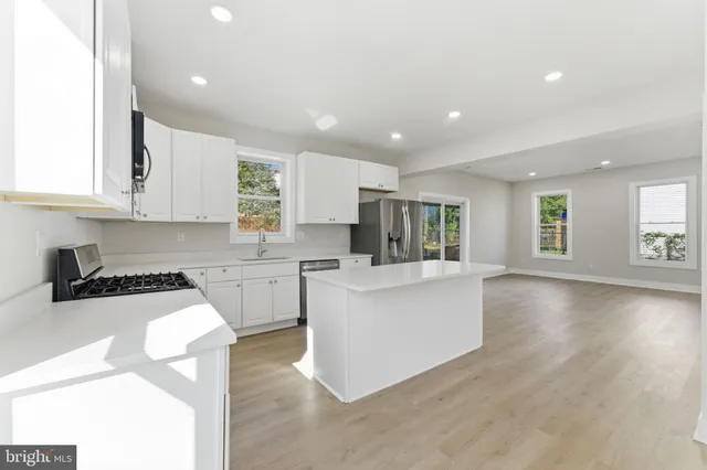 $595,000 | 9204 Douglas Street, Manassas, VA 20110