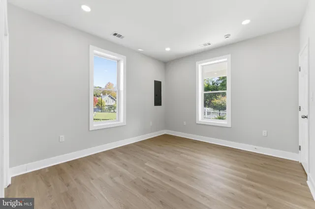 $595,000 | 9204 Douglas Street, Manassas, VA 20110