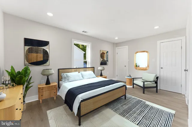 $595,000 | 9204 Douglas Street, Manassas, VA 20110