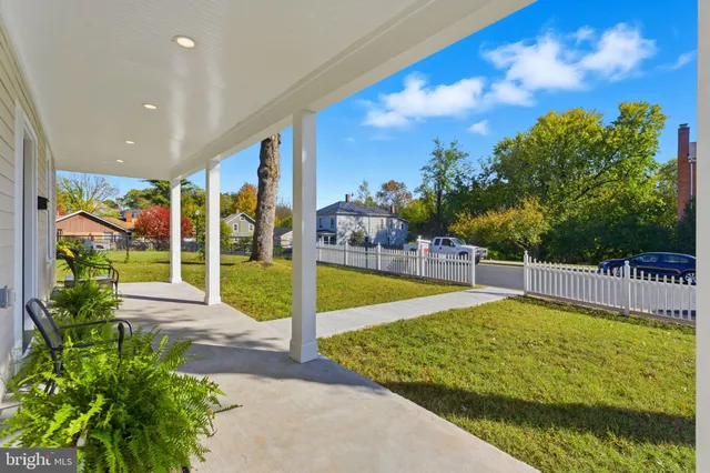 $595,000 | 9204 Douglas Street, Manassas, VA 20110